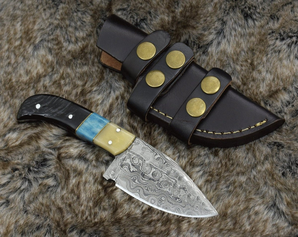 Camping knives - Wraith Damascus Skinning Knife with Ram Horn Handle - Shokunin USA