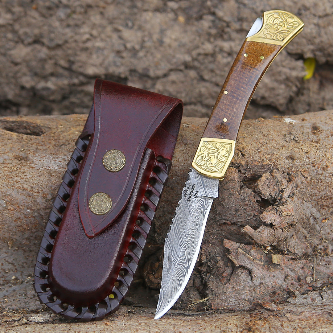Steel vs. Titanium: Pocket Knife Material Showdown - Shokunin USA