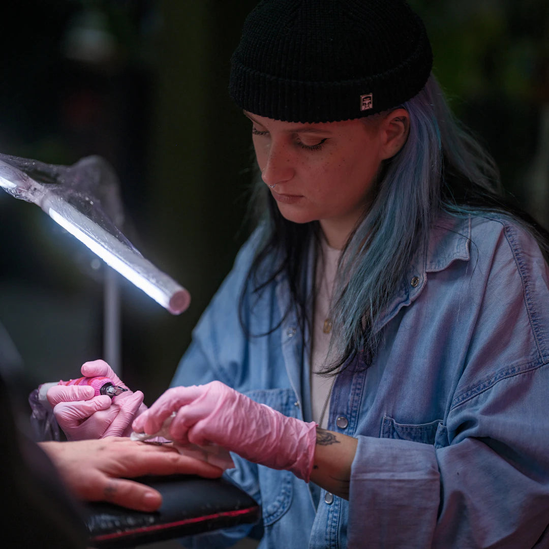 Pocket Knives for Women Breaking Stereotypes