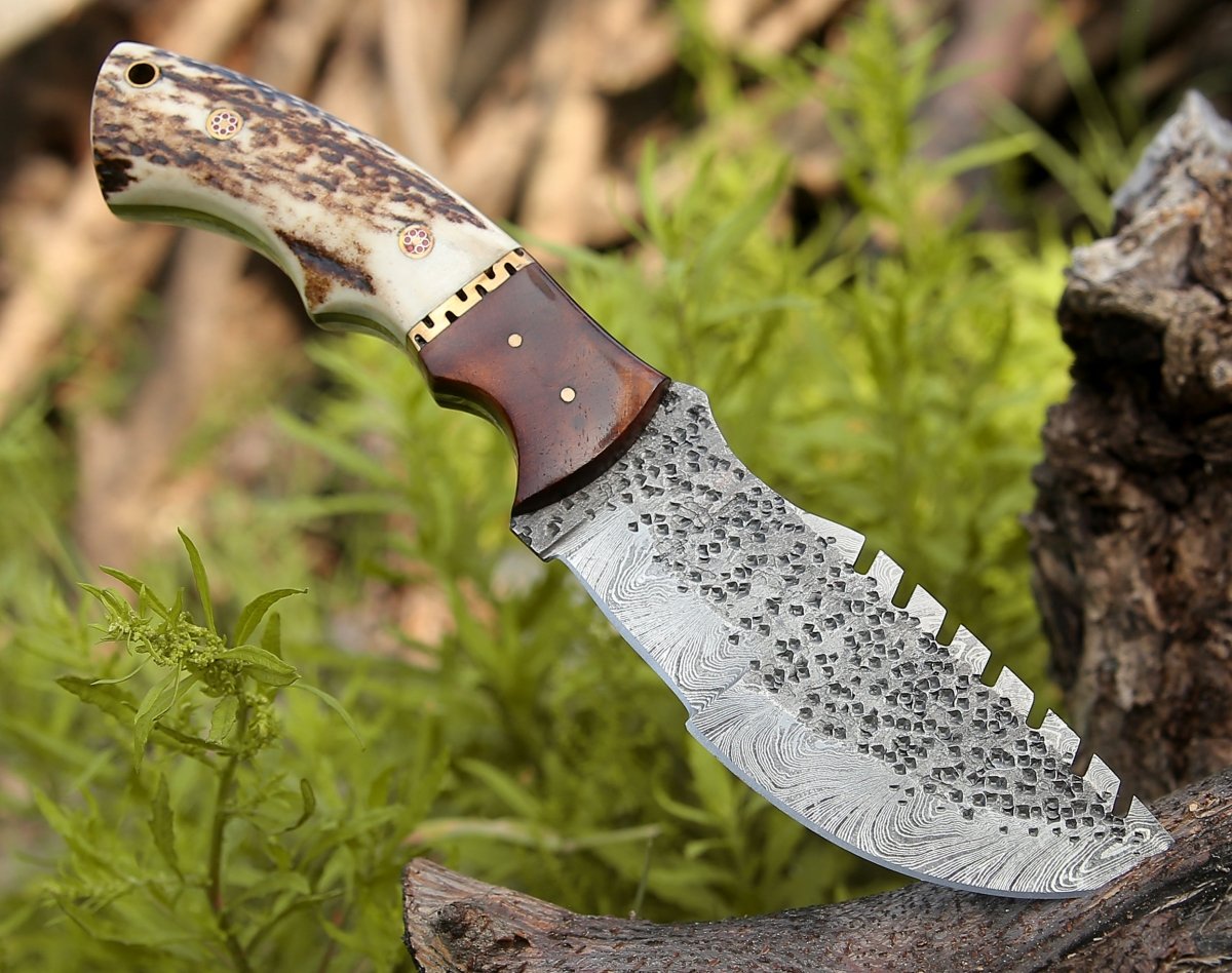 Best Hunting Knives - Shokunin Knives
