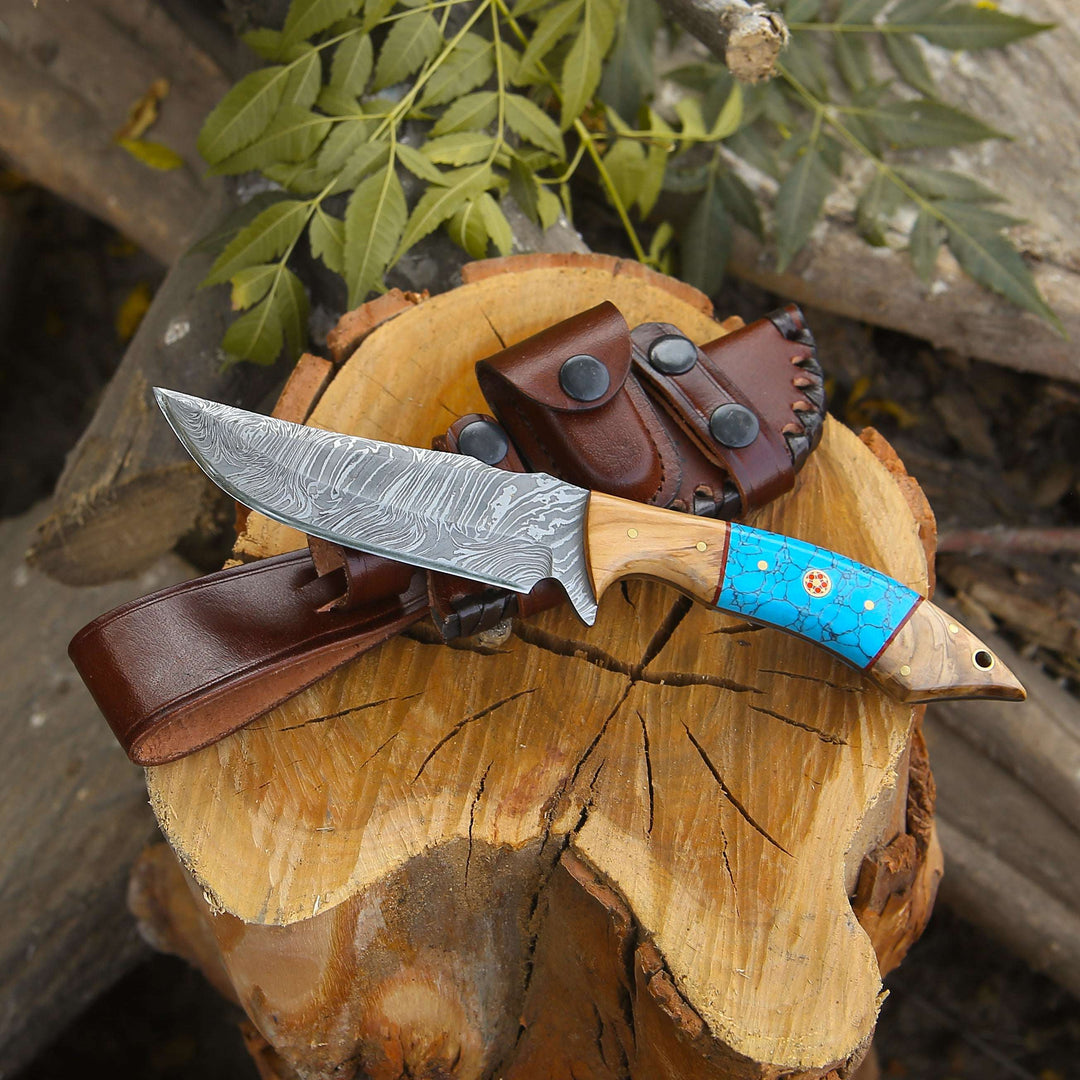 Damascus Knife - Flo Damascus Hunting Knife with Exotic Olive Wood &amp; Turquoise Handle - Shokunin USA