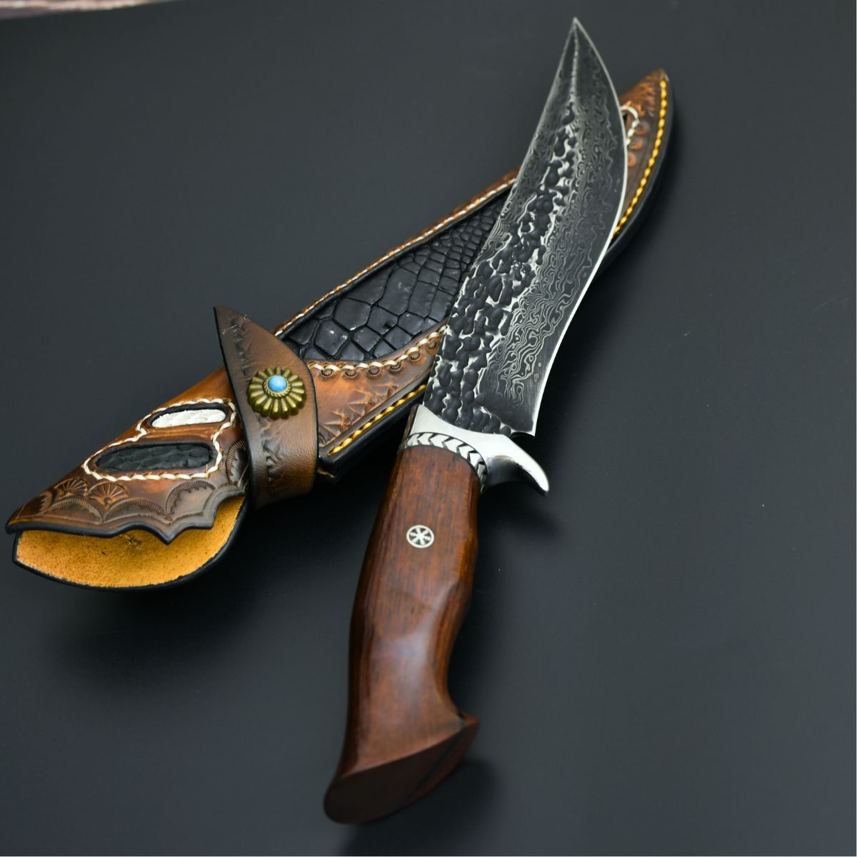 Hunting Knives for Sale - buy from 200+ best hunting knives