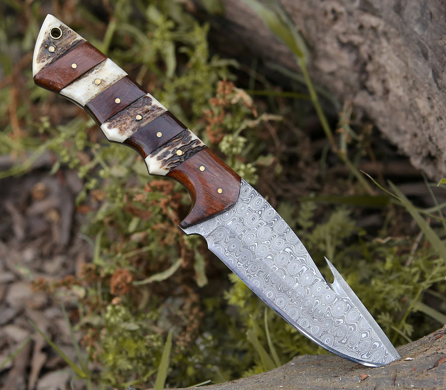 Personalized Artisan Gut Hook Knife