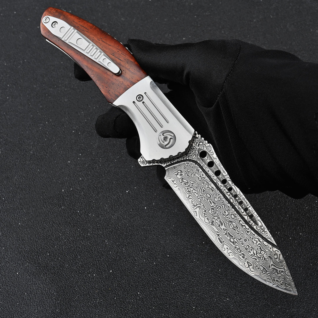 VG 10 67 Pocket Knife