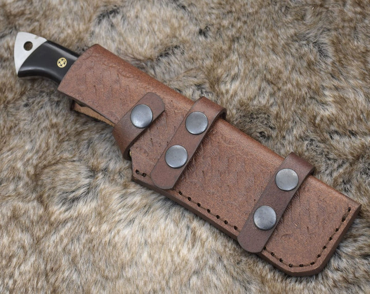 handcrafted hunting knives for everyday use - Reaver Hunting Knife with Ram Horn &amp; Turquoise Handle - Shokunin USA