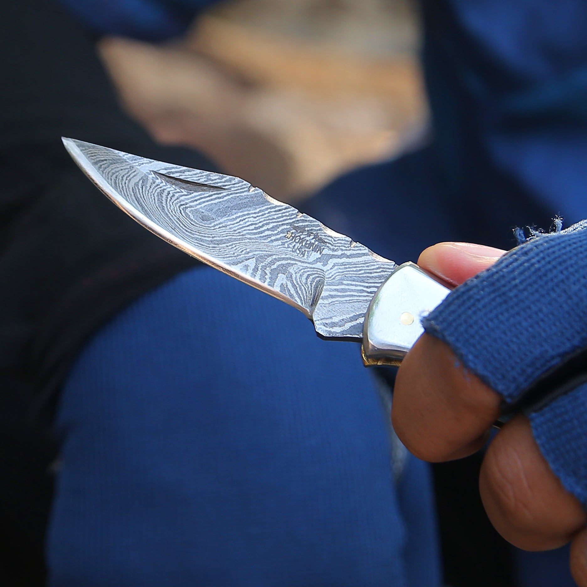 Best Quality Folding Pocket Knives for Men & Women with Case