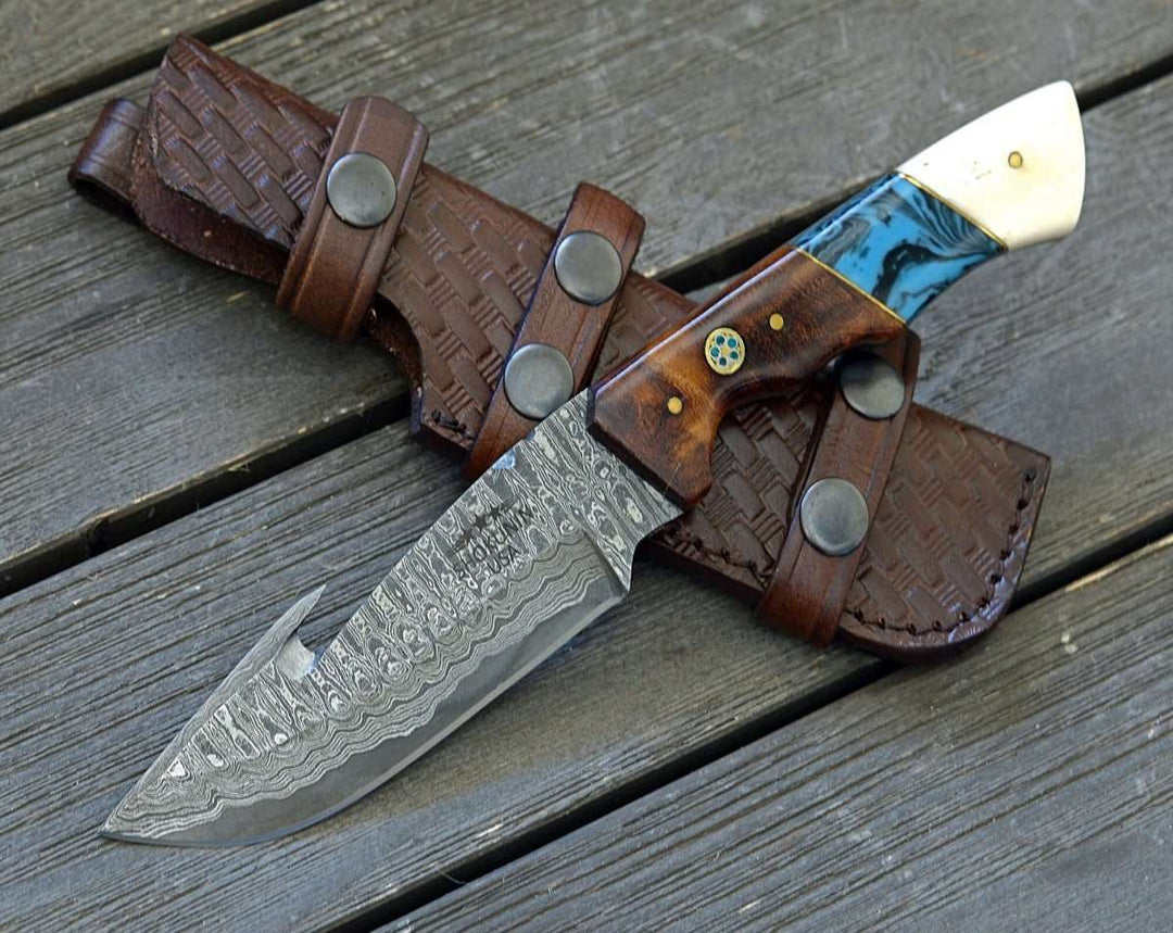 Damascus Knife - Harmony Gut Hook Hunting Knife with Rosewood Bone & Turquoise Handle - Shokunin USA